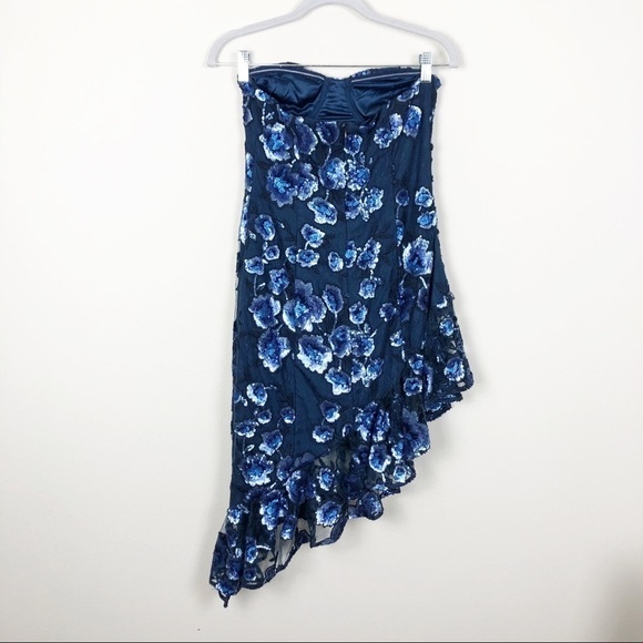 Atoir The Answer Dress Navy Riviera Sequin Floral Strapless Blue Cocktail - Picture 4 of 6
